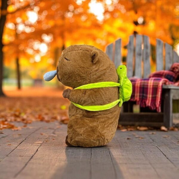 Peluche Capibara con manta plush dentro - Image 9